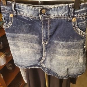 Vanity denim skirt size 34